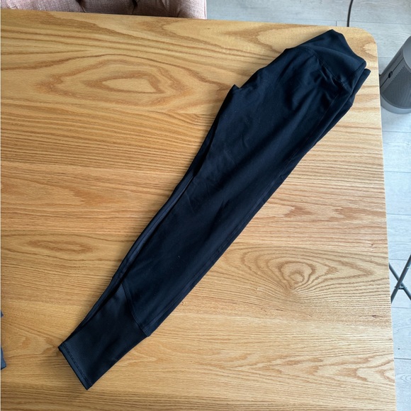 High-Waist Alosoft Lounge Legging Size L 12-14 - Picture 7 of 7